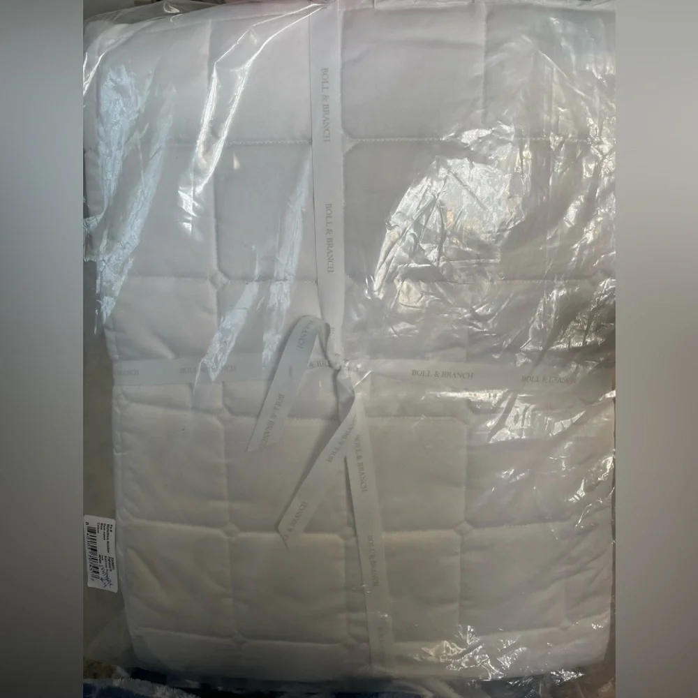 Boll & Branch Full Mattress Protector